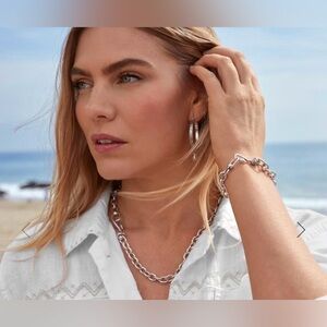 Elegant Silver Chain Necklace and Bracelet Set